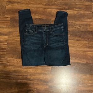 Joe Jeans! Skinny- dark wash